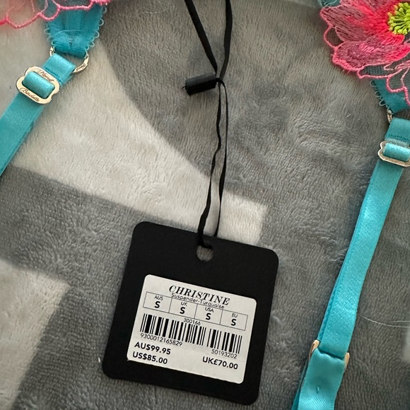 CHRISTINE TURQUOISE
SUSPENDER - Picture 14 of 14